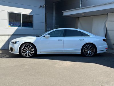2024 AUDI A8 photo 6