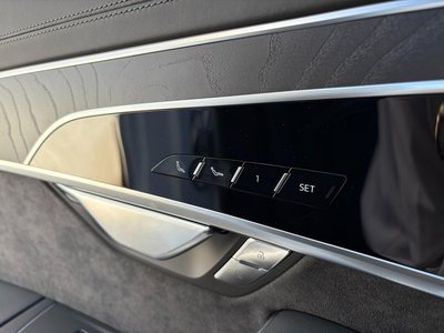 صورة مصغرة 17 لـ 2024 AUDI A8