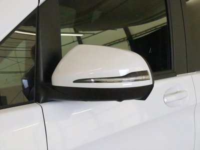 MERCEDES-BENZ V-CLASS - 7