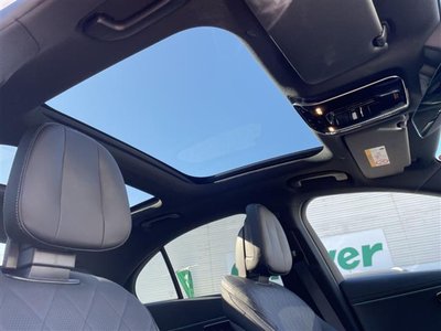 MERCEDES-BENZ E-CLASS - 4