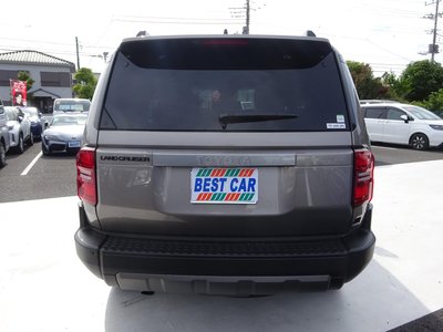 TOYOTA LAND CRUISER 250 - 7