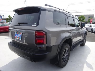 TOYOTA LAND CRUISER 250 - 8