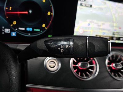 MERCEDES-BENZ CLS - 9