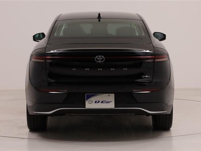 TOYOTA CROWN CROSSOVER - 10