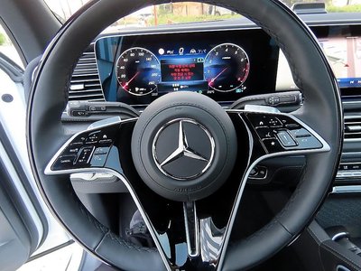 MERCEDES-BENZ GLS - 8