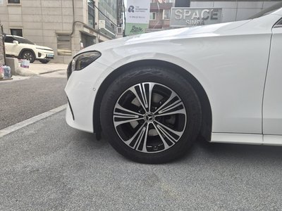 2024 Mercedes-BENZ E-CLASS 照片 6