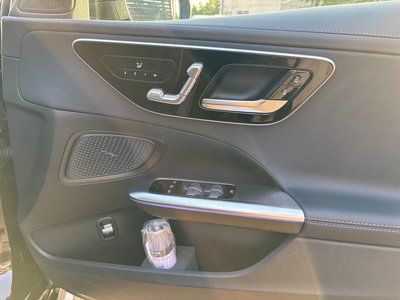 2025 MERCEDES-BENZ C-CLASS 缩略图 18