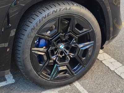 صورة 10 لـ 2024 BMW XM