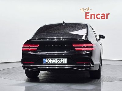 GENESIS G80 (RG3) - 3