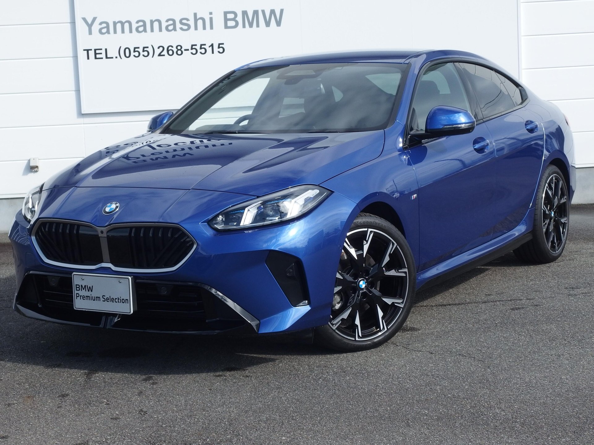 BMW 2 SERIES GRAN COUPE - View 1