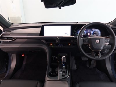 TOYOTA CROWN ESTATE - 8