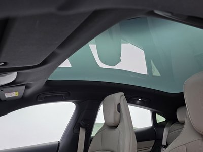 2024 Porsche TAYCAN thumbnail 35