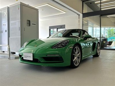 PORSCHE 718 - 4