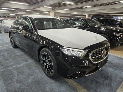 MERCEDES-BENZ E-CLASS - 1