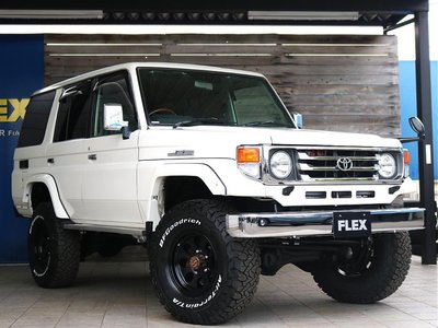 TOYOTA LAND CRUISER - 4
