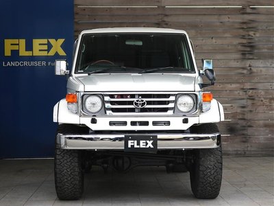 TOYOTA LAND CRUISER - 3