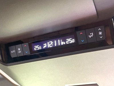 2023 Toyota VELLFIRE thumbnail 40