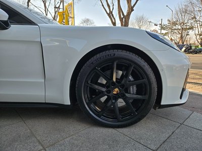 PORSCHE PANAMERA - 6