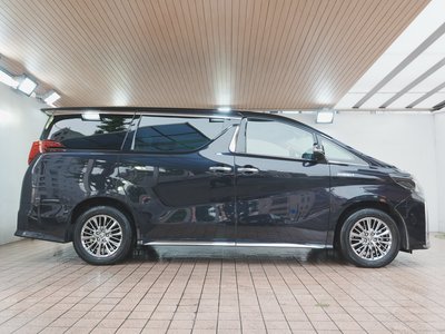TOYOTA ALPHARD - 9
