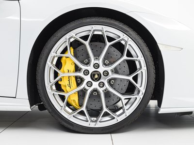 صورة مصغرة 30 لـ 2020 Lamborghini HURACAN SPYDER