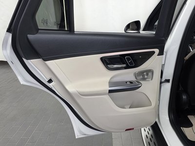 صورة مصغرة 15 لـ 2024 Mercedes-BENZ GLC