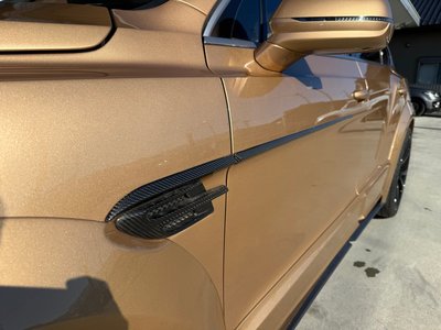 BENTLEY BENTAYGA - 10