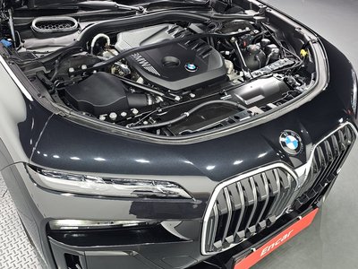 2025 BMW 7 SERIES 照片 7