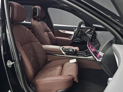 صورة مصغرة 16 لـ 2025 BMW 7 SERIES