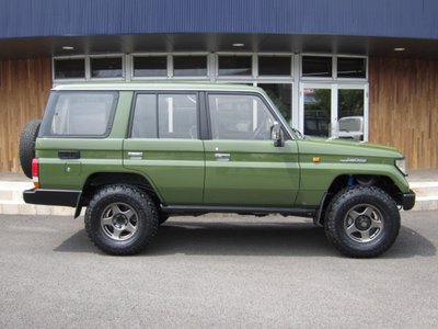 TOYOTA LAND CRUISER PRADO - 2