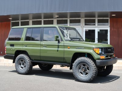 TOYOTA LAND CRUISER PRADO - 2