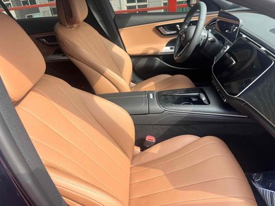 MERCEDES-BENZ E-CLASS - 4