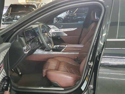 2023 BMW 7 SERIES — миниатюра 11