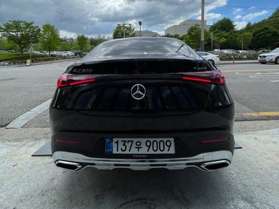 MERCEDES-BENZ GLC - 10