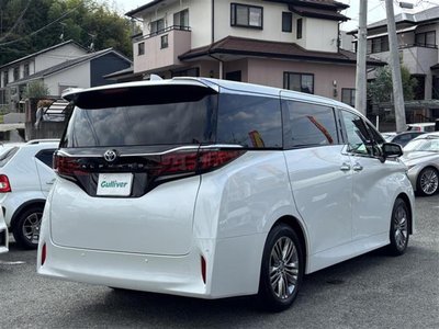 TOYOTA ALPHARD - 3