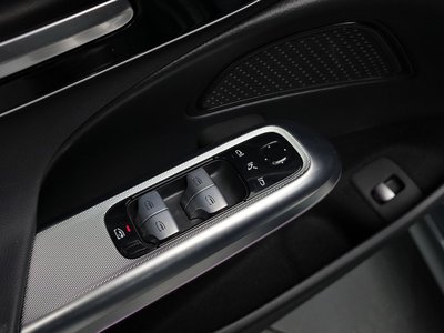 2025 Mercedes-BENZ E-CLASS — миниатюра 27