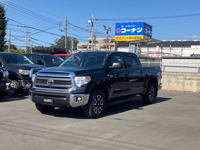 TOYOTA TUNDRA - 10