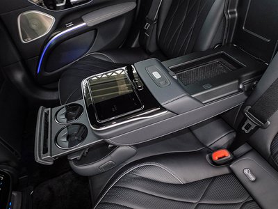 2022 Mercedes-BENZ EQS AMG 缩略图 44