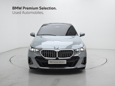 صورة 2 لـ 2024 BMW 5 SERIES