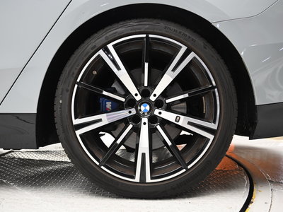 2024 BMW 5 SERIES 照片 6