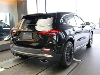 MERCEDES-BENZ GLA - 8