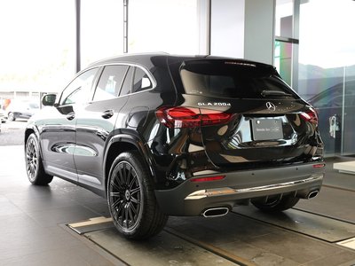 MERCEDES-BENZ GLA - 6