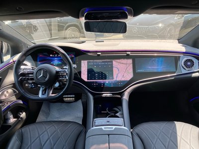 MERCEDES-BENZ EQS AMG - 8