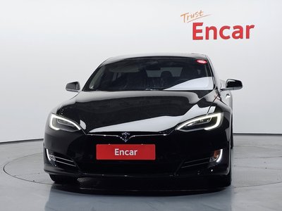 TESLA MODEL S - 2