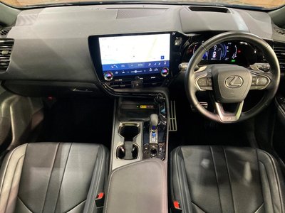 2023 Lexus NX — фото 2