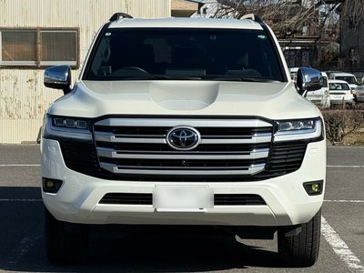 TOYOTA LAND CRUISER 300 - 2