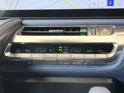 2024 Lexus LC — миниатюра 50