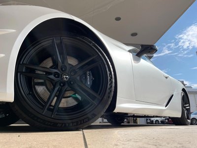 2024 Lexus LC — миниатюра 15