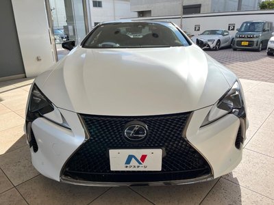 2024 Lexus LC — миниатюра 16