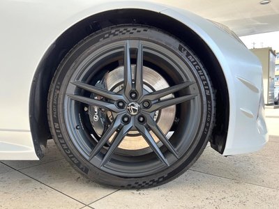 2024 Lexus LC — миниатюра 37