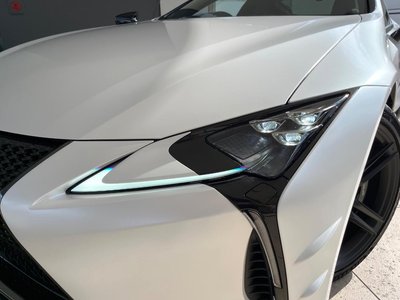 2024 Lexus LC — миниатюра 13